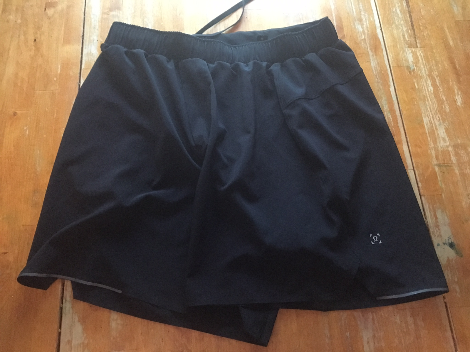 lululemon mens shorts with liner