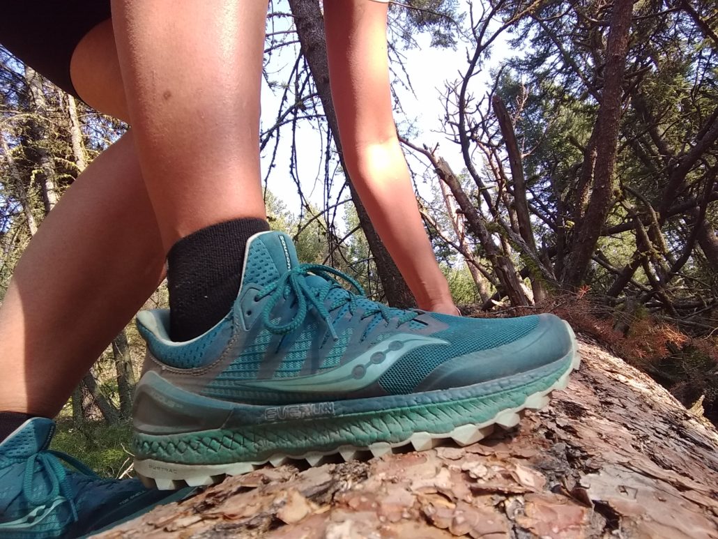saucony xodus trail running shoes review