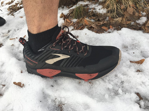 brooks waterproof trail running shoes